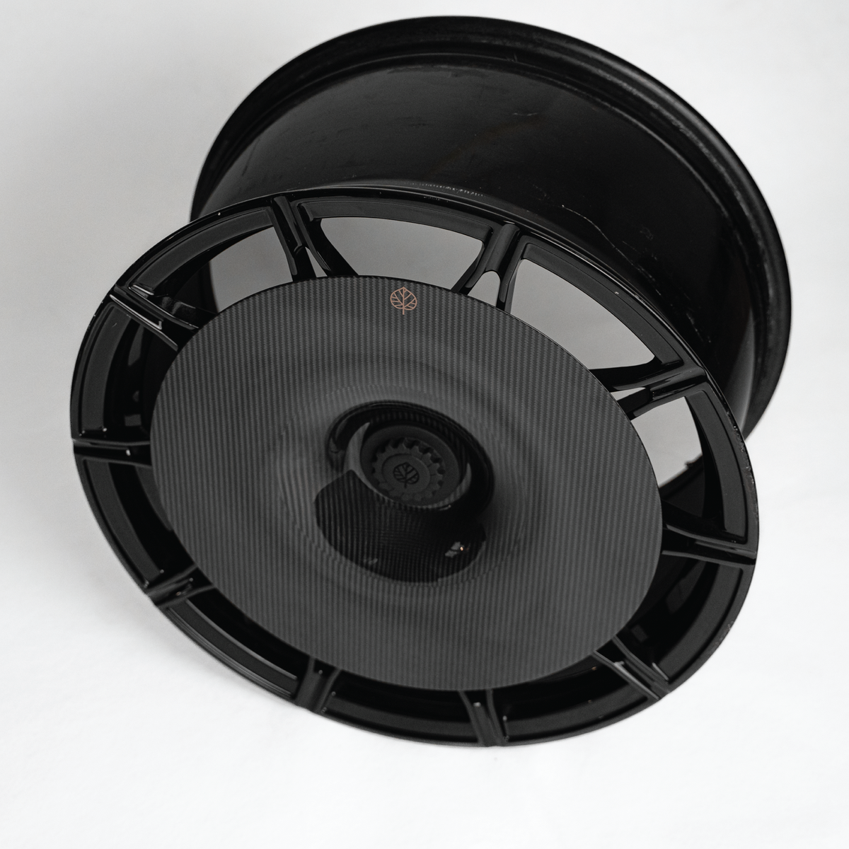 Gold Leaf Carbon Aero Disc EVO — BMW M3 & M4 (G80/G81/G82/G83) — Style 826 M Wheels — Gold Leaf supplier product gallery image