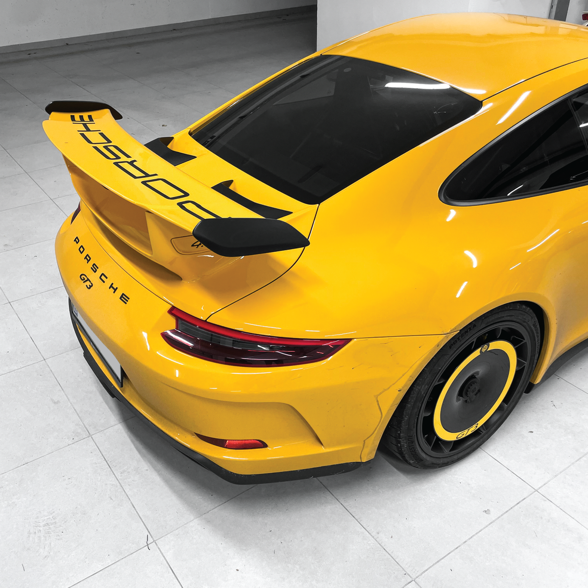Gold Leaf Carbon Aero Disc EVO — Porsche 911 GT3 (991.2) — ALU Wheels product image, supplied by Gold Leaf Performance