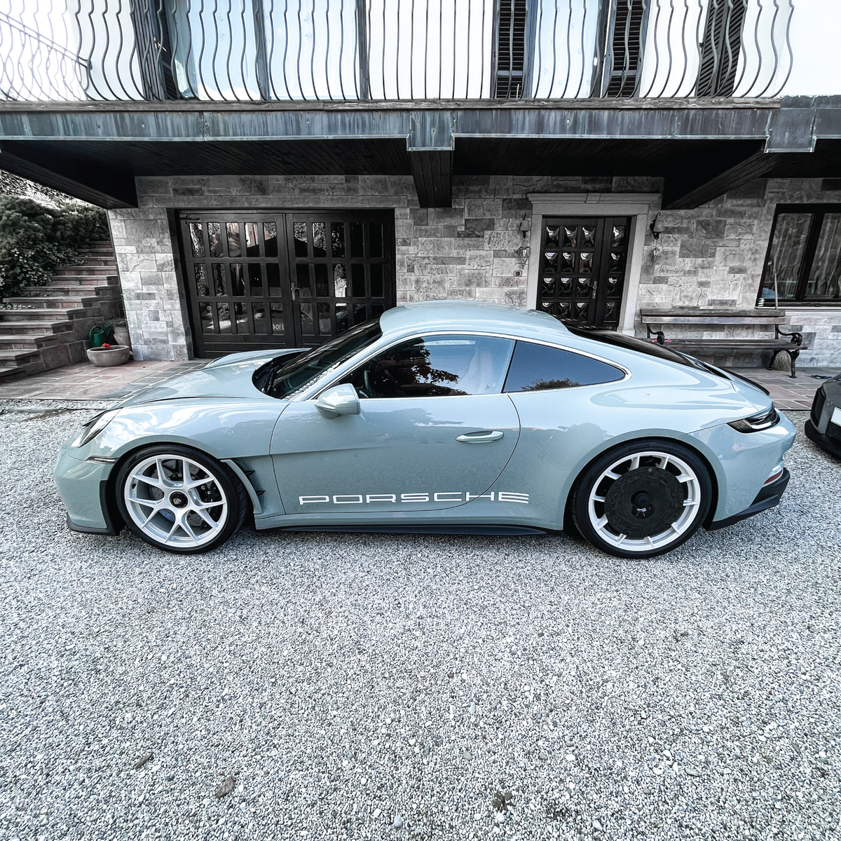 Gold Leaf Carbon Aero Disc EVO — Porsche 911 ST (992.1) — MAG Wheels product image, supplied by Gold Leaf Performance