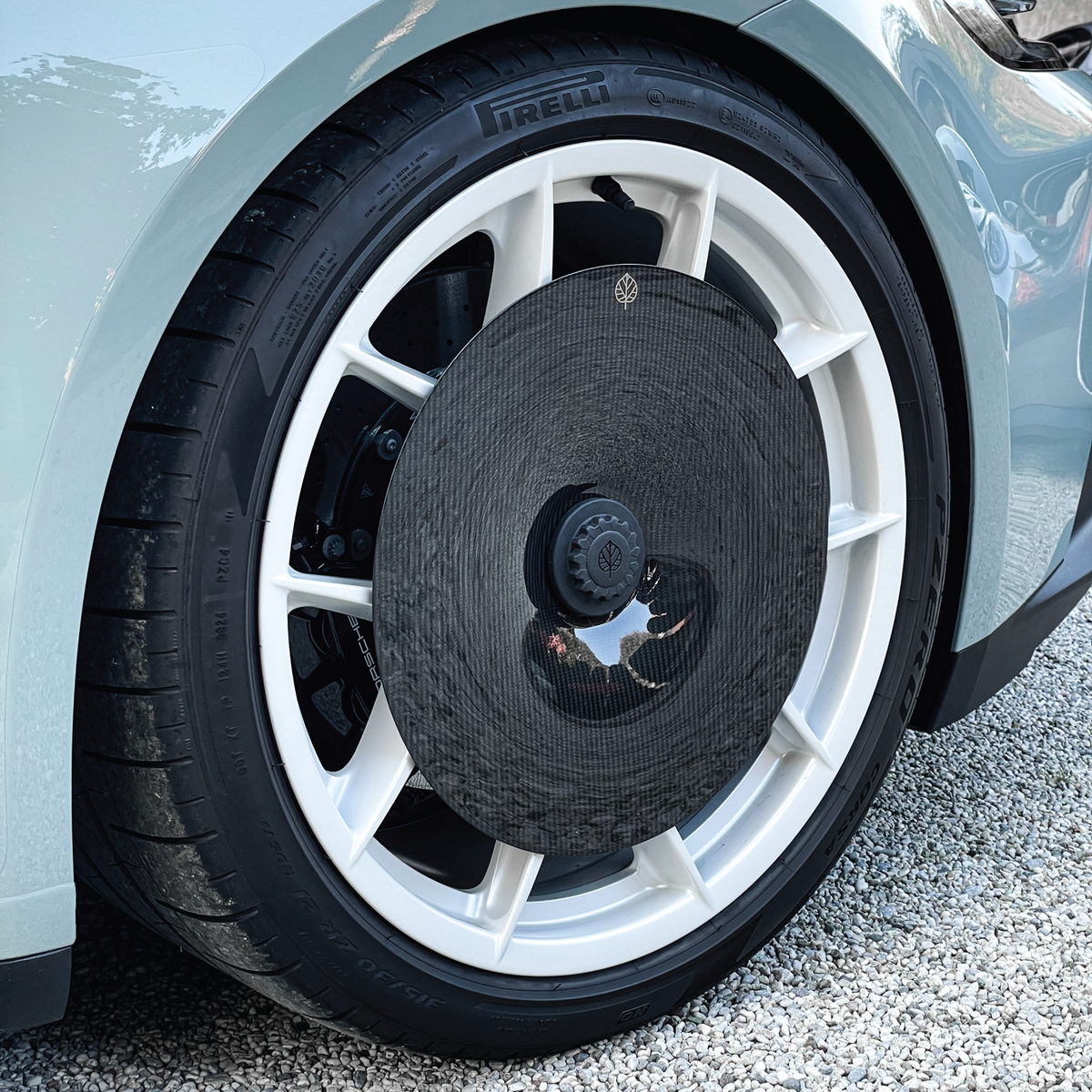 Gold Leaf Carbon Aero Disc EVO — Porsche 911 ST (992.1) — MAG Wheels — Gold Leaf supplier product gallery image