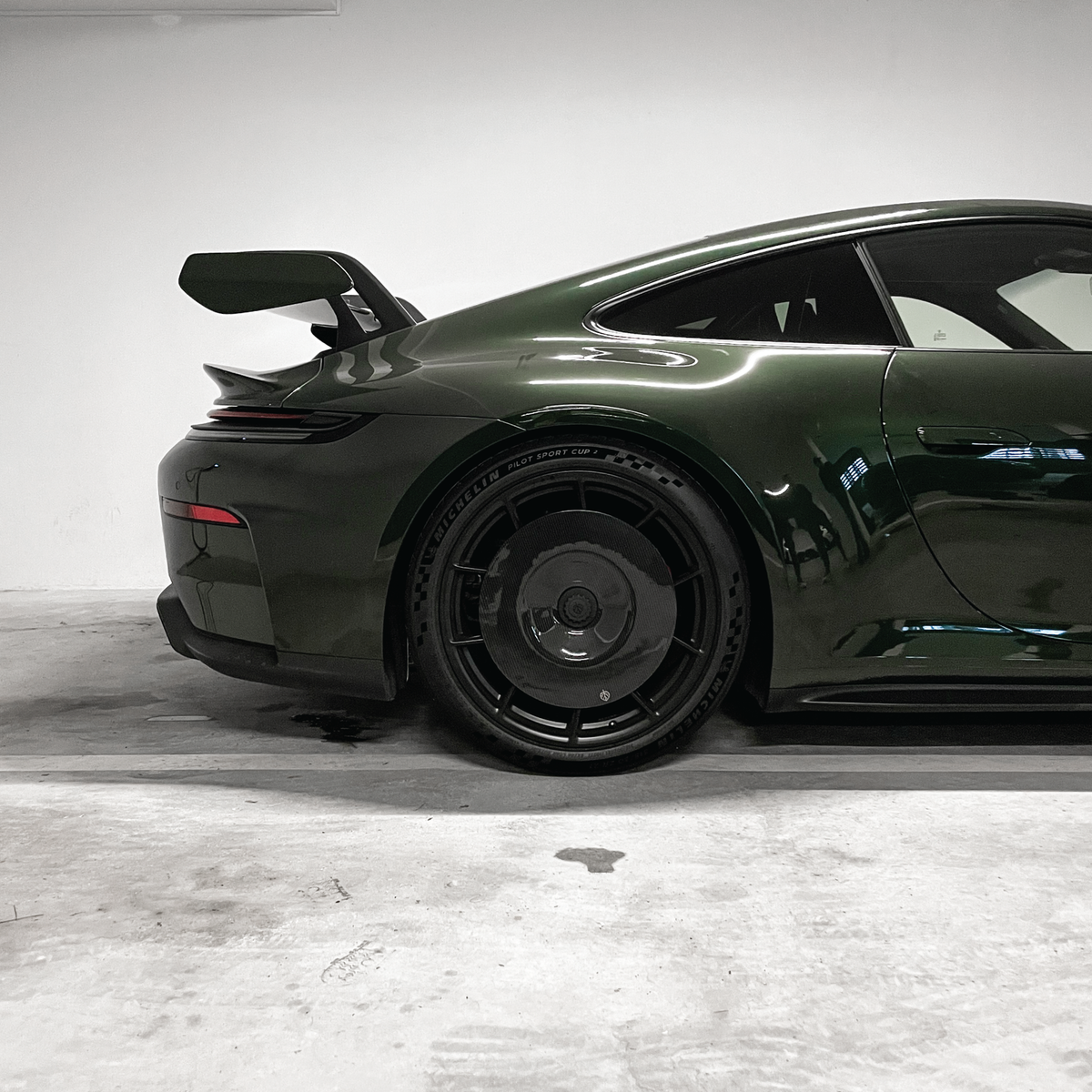 Gold Leaf Aero Disc EVO for Porsche 911 GT3 992.2 ALU wheels — supplier product gallery