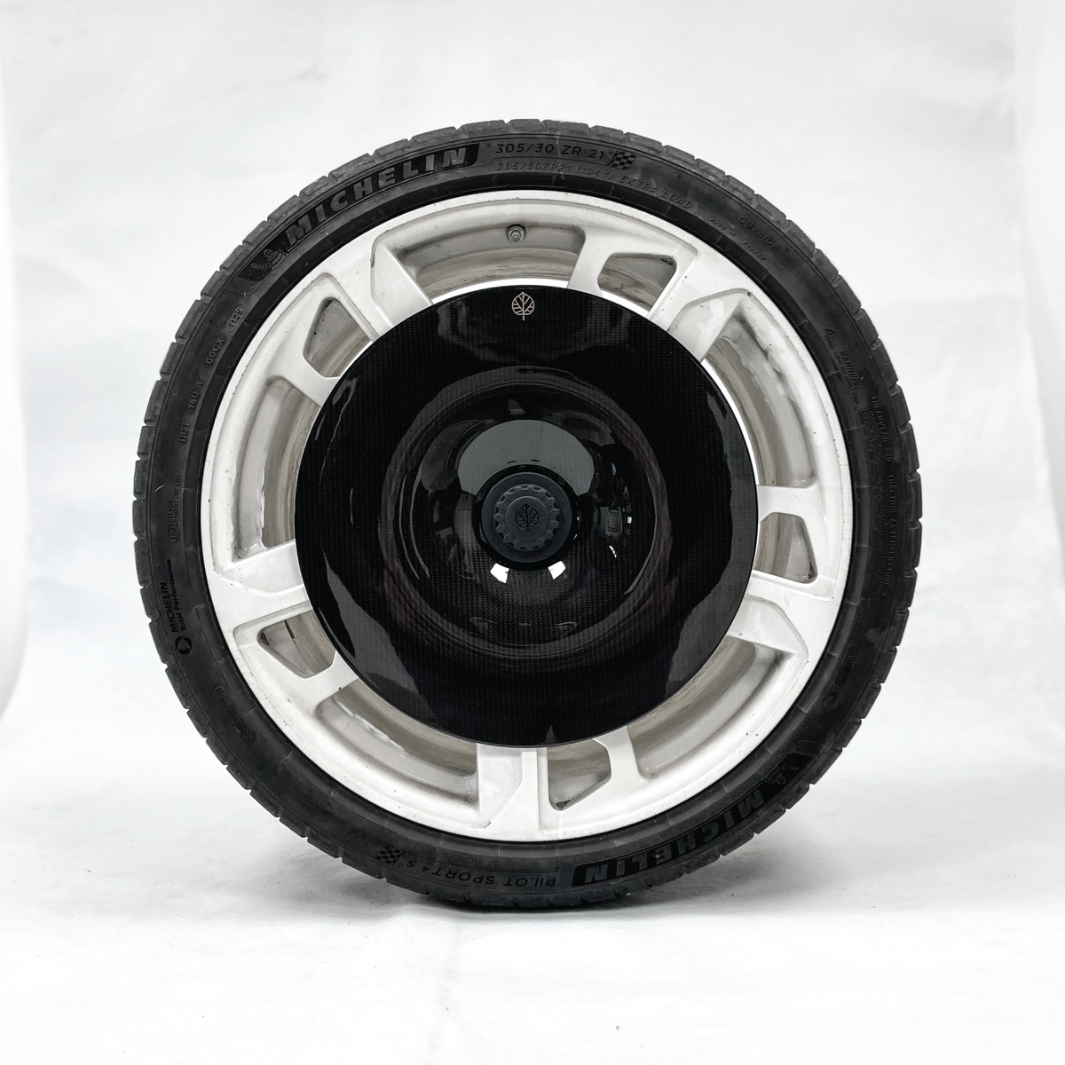 Gold Leaf Carbon Aero Disc EVO — Porsche Taycan Cross Turismo — ALU Wheels product image, supplied by Gold Leaf Performance
