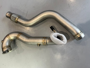 AMG A45/A45S CATLESS DOWNPIPE 2013-2018 W176